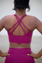 Load image into Gallery viewer, Diona Sports Bra
